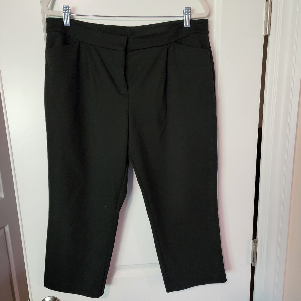 New York & Company Black Capri Slack Pants Size 14